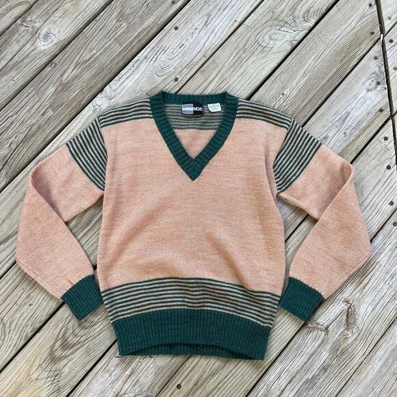 MGR Women's Vintage Tan And Green V-Neck Pullover Sweater Size M - Picture 1 of 6